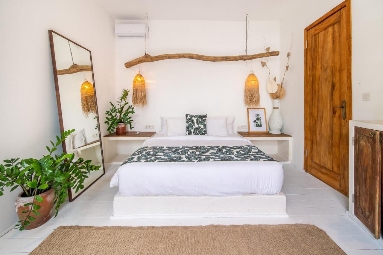 Villa Yogi Surf 3 Canggu Eksteriør bilde